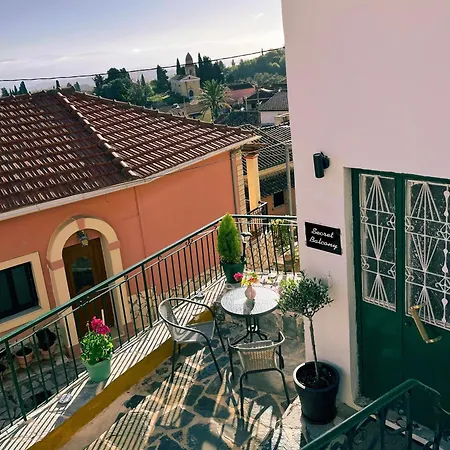 Hébergement de vacances Secret Balcony Kalafationes